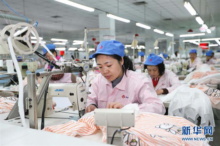 春節(jié)連休明け、各地で仕事初め