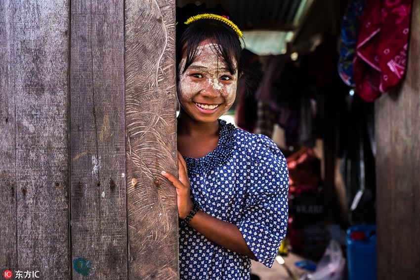 青い海とどこまでも続く空！海上で暮らすバジャウ族の日々