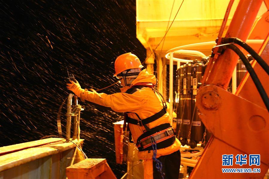 中國が南極のアムンゼン海で海洋総合調(diào)査を初実施