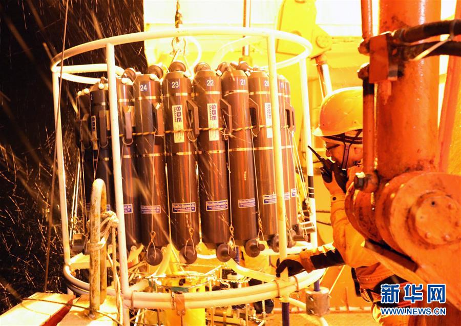 中國が南極のアムンゼン海で海洋総合調(diào)査を初実施