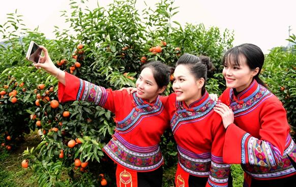 微信の月間アクティブユーザー數(shù)が10億人の大臺突破