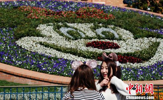 上海ディズニー新プログラム　花々と春を迎える