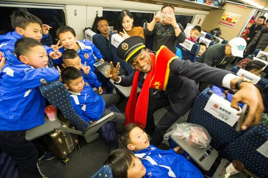 中國高速鉄道の営業(yè)距離數(shù)が2025年には3.8萬キロメートルに