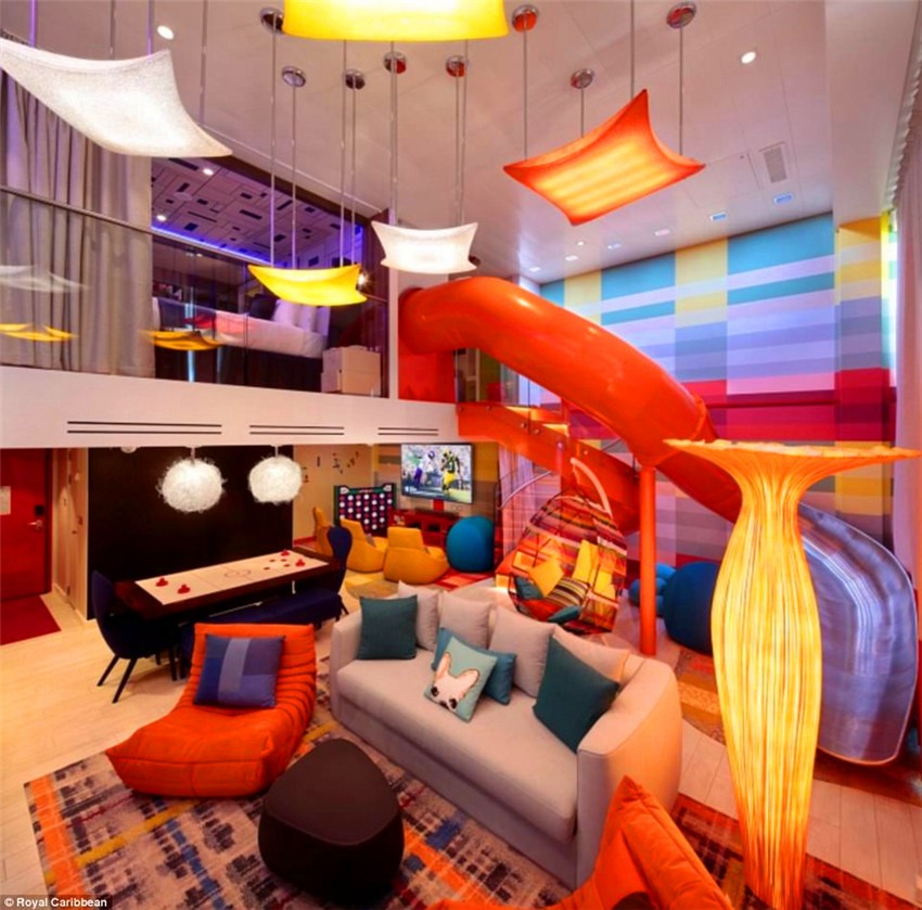 洋上に浮かぶ街「シンフォニー?オブ?ザ?シーズ」が今日就航