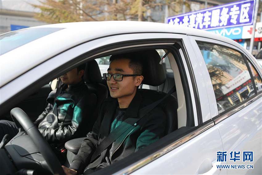 蘭州鉄路局「レール+カーシェア」でより便利な旅行體験を提供　甘粛省