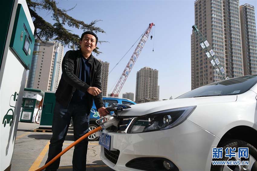 蘭州鉄路局「レール+カーシェア」でより便利な旅行體験を提供　甘粛省