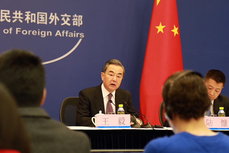 習(xí)近平主席のボアオ?アジアフォーラム出席について王毅外交部長が説明