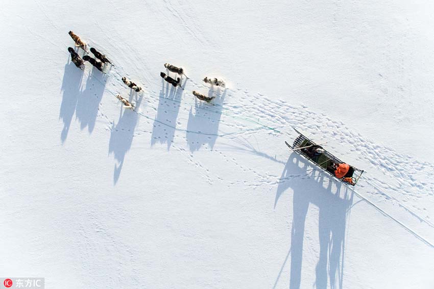 寫真家がドローンで撮影したアイスランドや北極圏の息をのむ絶景