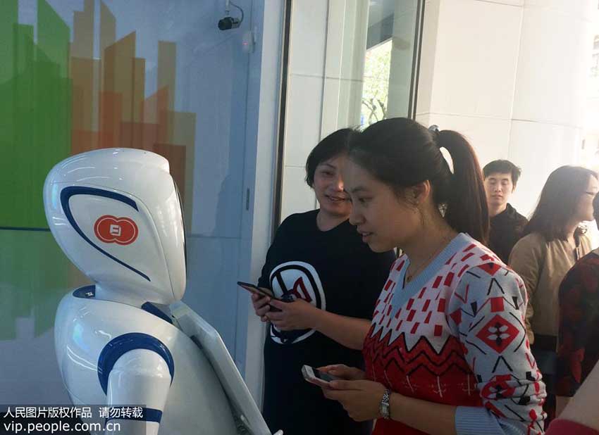 銀行も無人に？中國國內(nèi)初の「無人銀行」が上海に登場(chǎng)