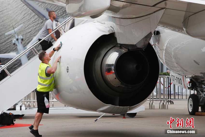 アジア最大のビジネス航空ショー　ビジネスジェット35機(jī)が上海に集結(jié)