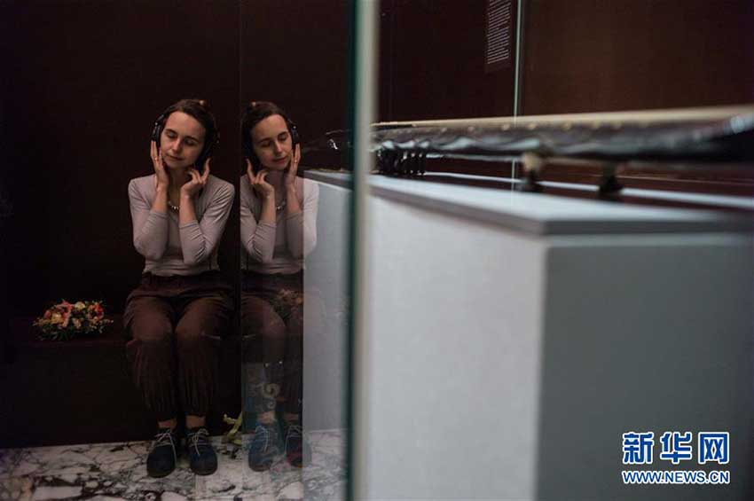 モスクワ?クレムリン宮殿で明代文化財(cái)企畫(huà)展開(kāi)幕　ロシア