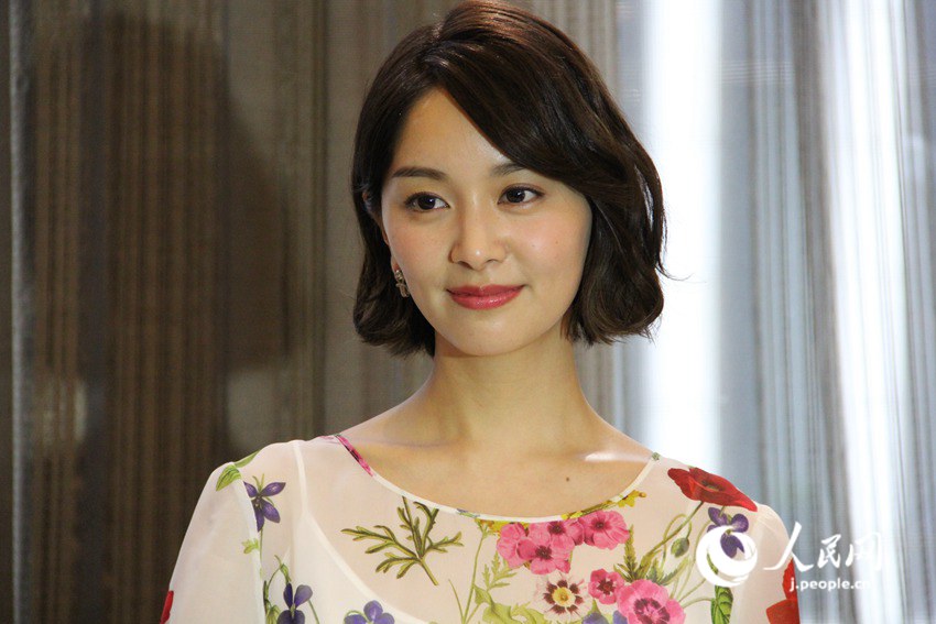 映畫「今夜、ロマンス劇場(chǎng)で」出演の石橋杏奈?インタビュー