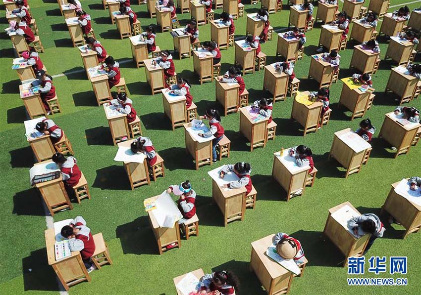 間もなく「アースデイ」　地球保護(hù)をテーマに絵畫(huà)作成