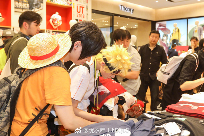 ユニクロとジャンプのコラボTシャツが中國で大ヒット　売り切れ続出