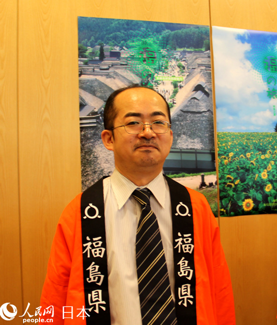 在中國日本大使館の「春の交流會」　企業(yè)や地方自治體の特産品並ぶ