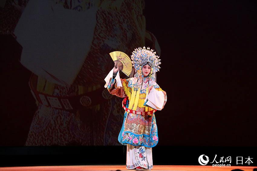 「中華文化大楽園」東京公演が開催　會(huì)場(chǎng)は拍手喝采に