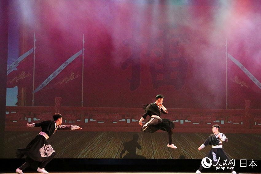 「中華文化大楽園」東京公演が開催　會(huì)場(chǎng)は拍手喝采に