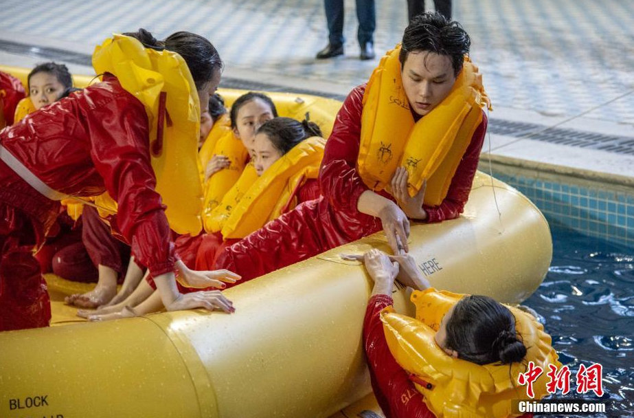 1日平均千人が訓(xùn)練、アジア最大の飛行シミュレーション訓(xùn)練基地