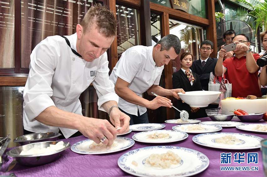 広州の食材でミシュランシェフが自慢の腕振るう