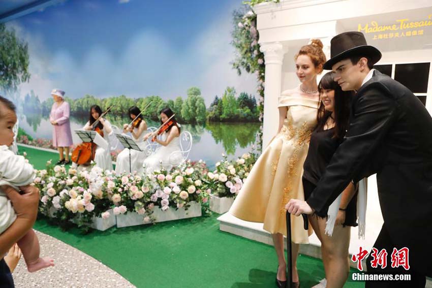 上海の蝋人形館に王室花園エリアオープン　來(lái)館者が宮廷文化を體験