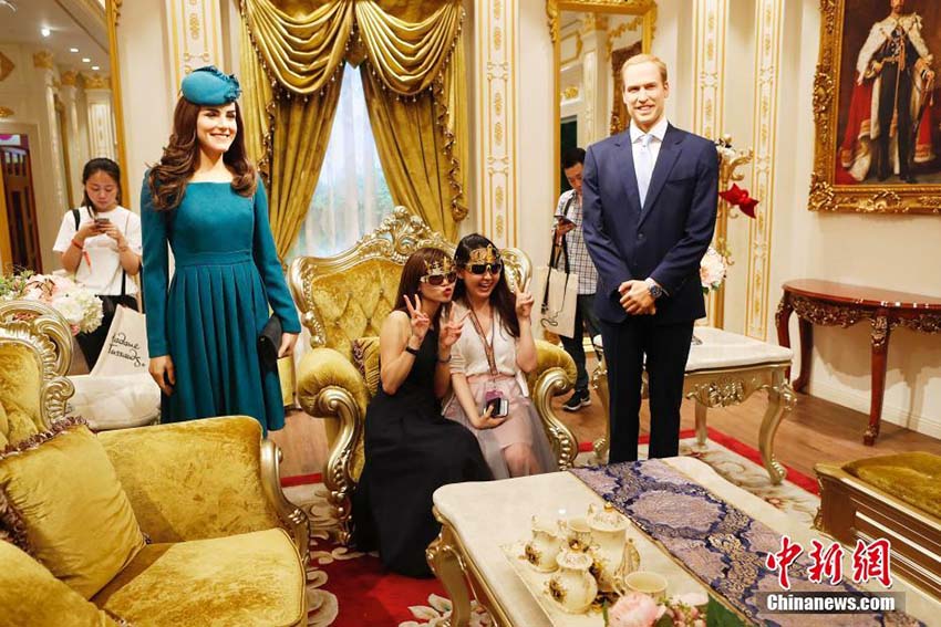 上海の蝋人形館に王室花園エリアオープン　來館者が宮廷文化を體験