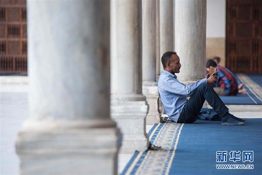 ラマダーン初日を迎えたエジプト