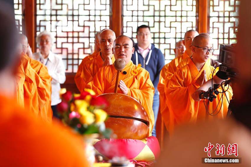 中國三大語系の仏教界代表が北京でウェーサーカ祭