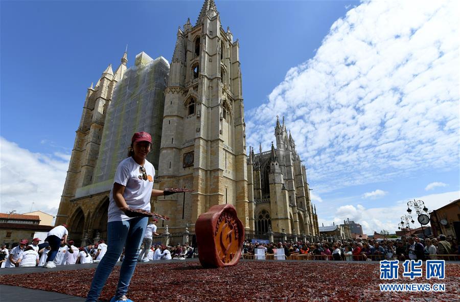 スペイン?レオン、世界最大のビーフジャーキーが登場