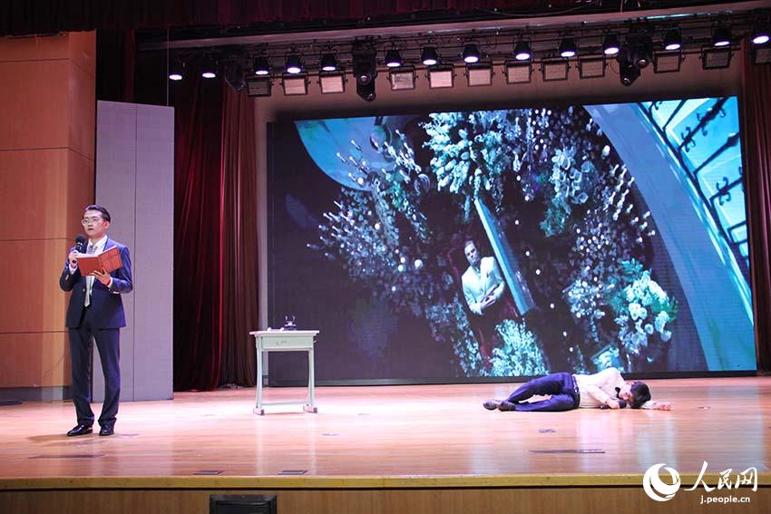 主役も脇役も熱演光る！北京第二外國語學院第37回演劇大會