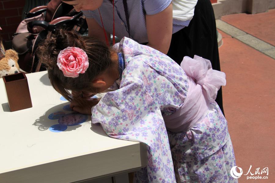 TDLとTDSで七夕プログラムスタート　ドナルドダックの誕生日祝いも