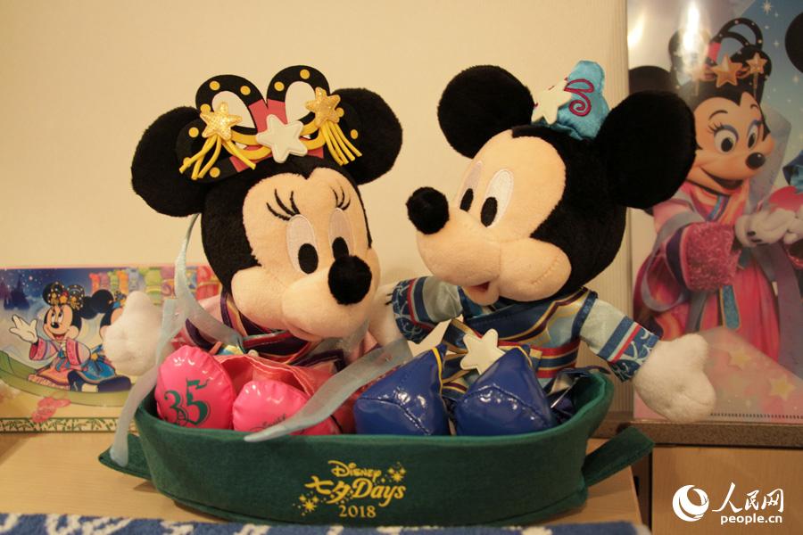 TDLとTDSで七夕プログラムスタート　ドナルドダックの誕生日祝いも