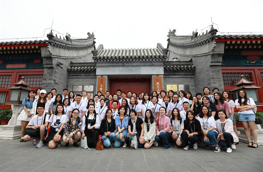 故宮博物院の文物醫(yī)院が初公開　ボランティアも始動