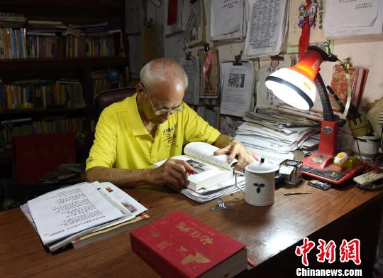 住民や子供たちの憩いの場(chǎng)　重慶市のコミュニティの無(wú)料読書スペース