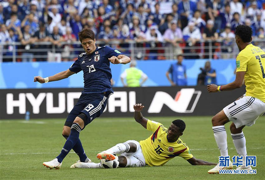 W杯予選グループH、日本代表がコロンビア代表に勝利