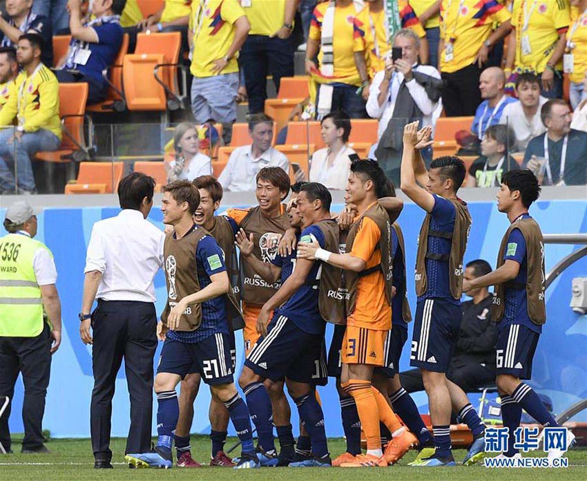 W杯予選グループH、日本代表がコロンビア代表に勝利