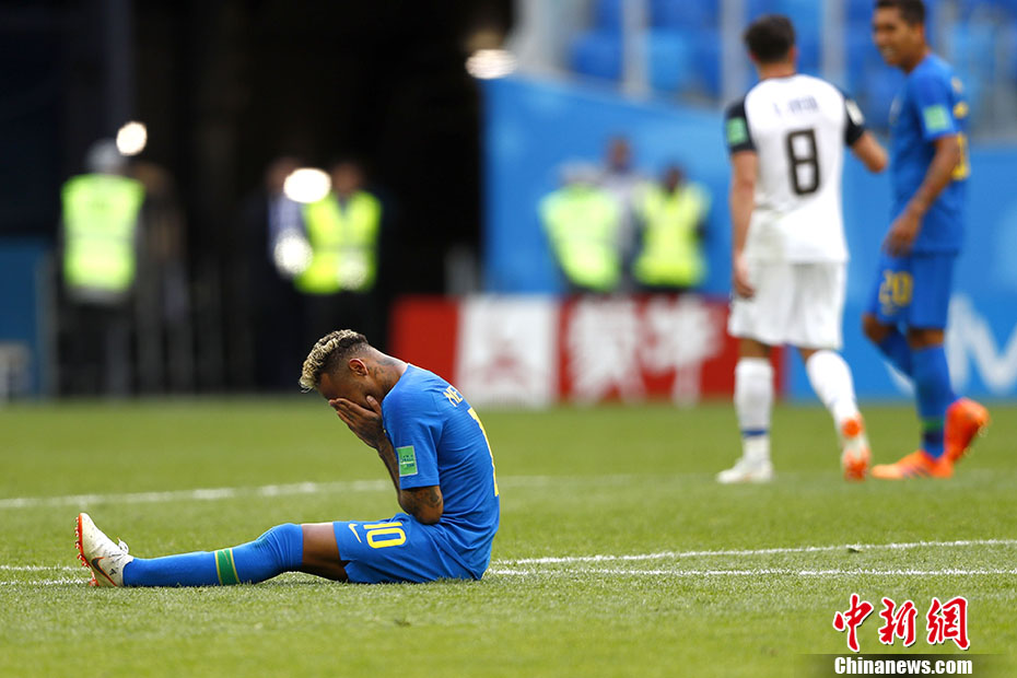ブラジルがロスタイムに2ゴールでコスタリカに勝利