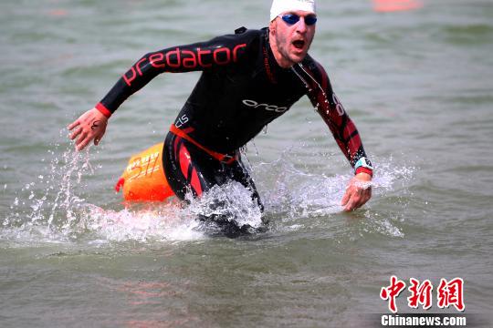 國(guó)內(nèi)外の選手たちが限界に挑戦！黃河渡河極限チャレンジ大會(huì)決勝戦