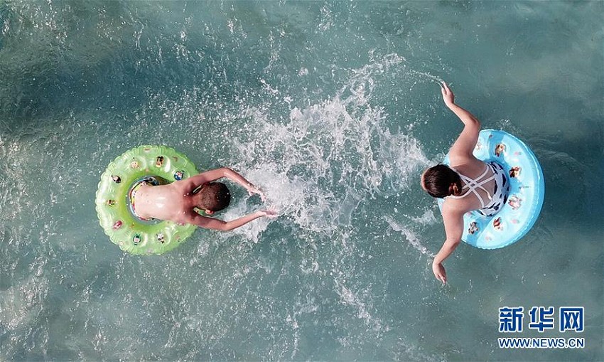 暑い日も水を利用して快適に過(guò)ごそう！　江蘇省