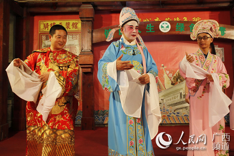 無形文化遺産「粵劇」を體験　海外メディアが見る広西2018