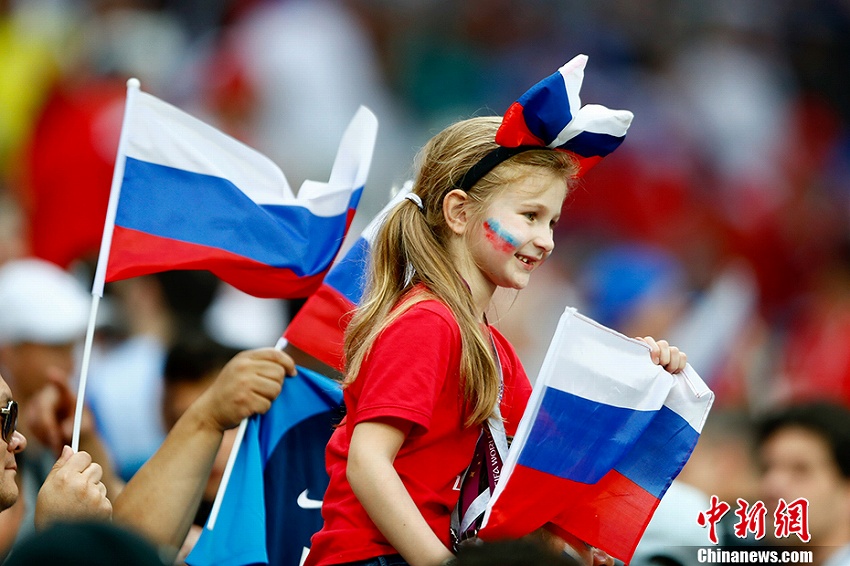 PK合戦を制し、開(kāi)催國(guó)ロシアが強(qiáng)豪スペイン下し、ベスト8進(jìn)出！