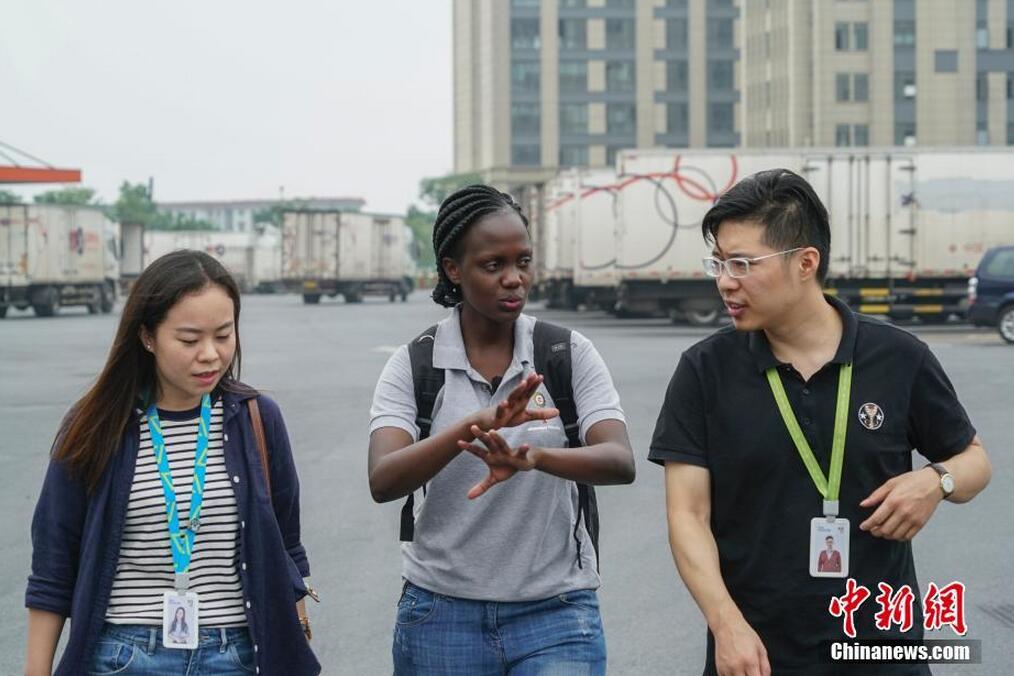 90後アフリカ女性「中國の宅配體験を國にもち帰る」