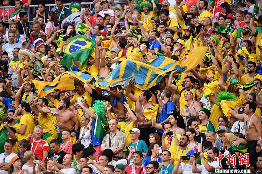 ブラジルが2対0でメキシコ下し、ベスト8進(jìn)出