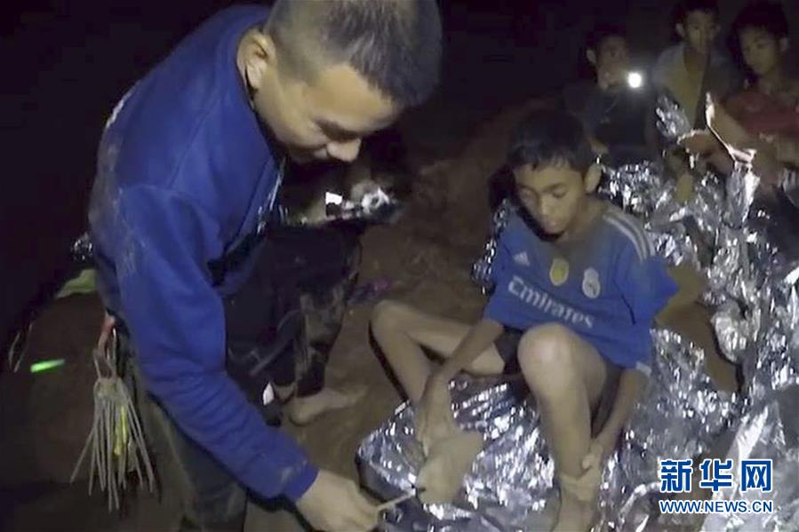 中國(guó)の救援専門家「タイの少年たちの洞窟からの救助は極めて困難」