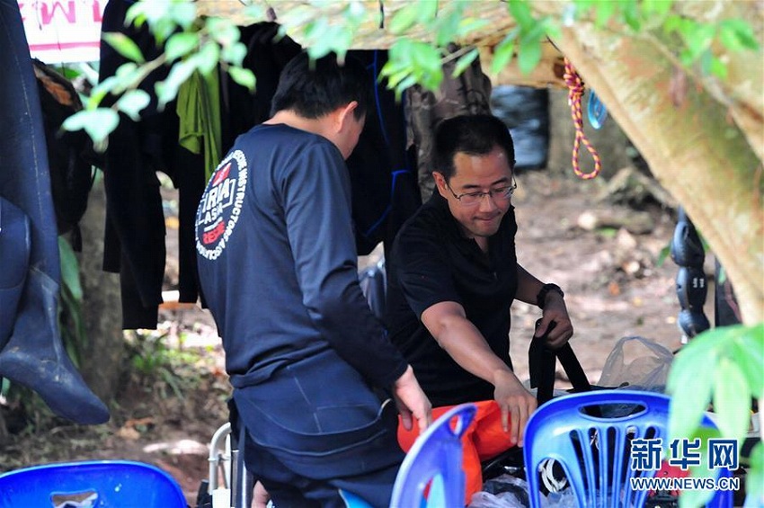 タイ洞窟で立ち往生の少年サッカーチーム、中國(guó)からもレスキュー隊(duì)派遣