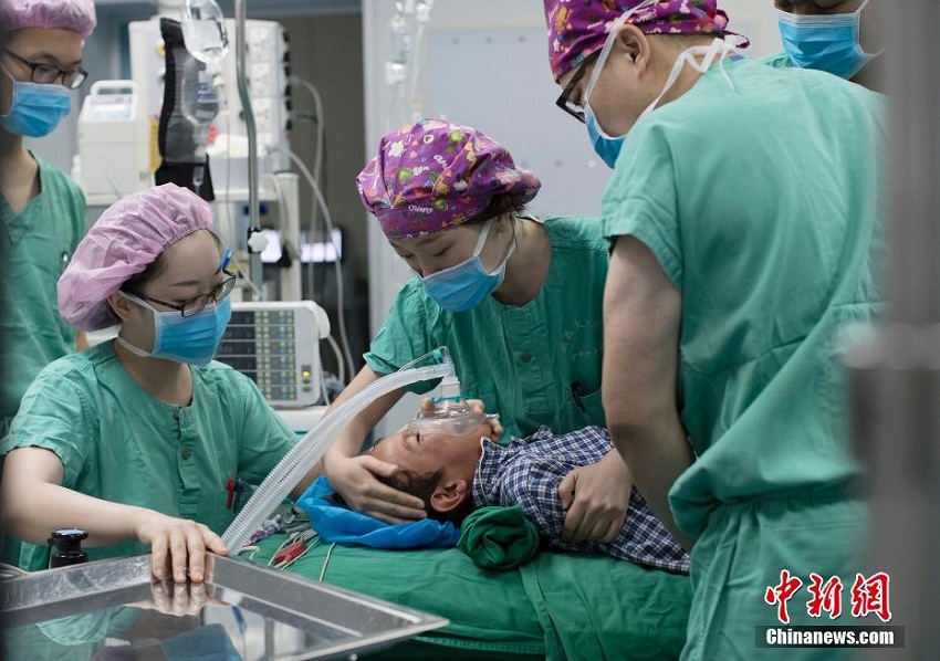 中國赤十字基金會が「一帯一路」參加國で醫(yī)療援助