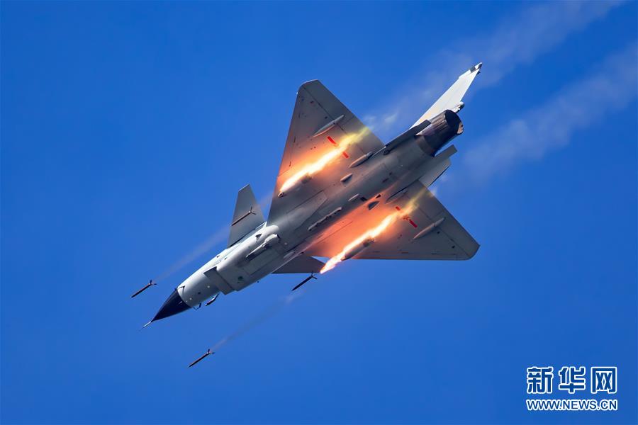 「轟-6K」爆撃機や空挺兵分隊がロシアで軍事競技大會に參加へ