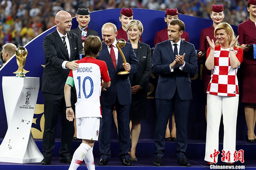 W杯決勝、フランスがクロアチアを4対2で破り20年ぶりの優(yōu)勝