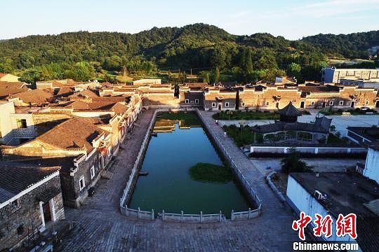 江西省九江市の千年古村 23棟の古い伝統(tǒng)建築物が立ち並ぶ
