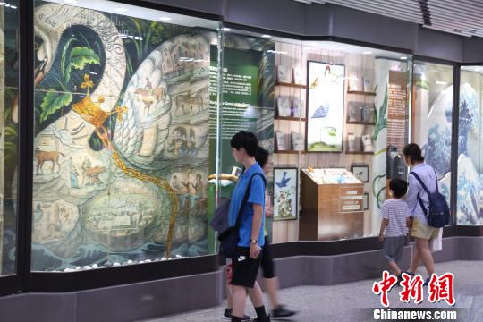 上海地下鉄、大英博物館の美術(shù)品紹介するメトロギャラリー開催