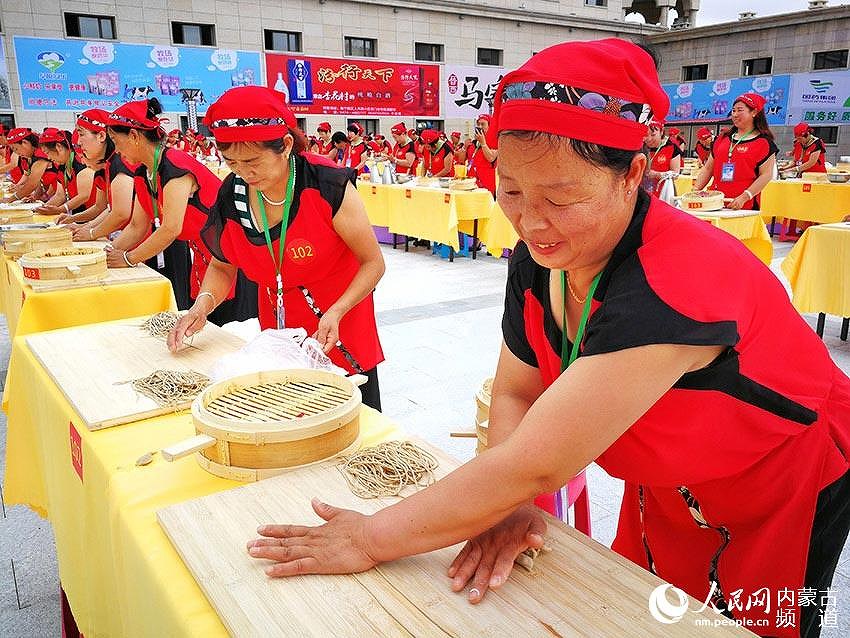 第7回中露蒙グルメ文化フェスティバルがウランチャブ市で開催